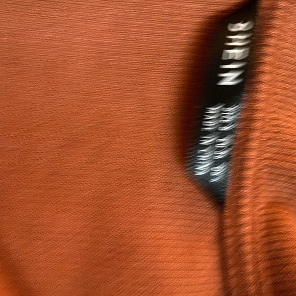 Multiple t-shirts - Picture 12 of 15